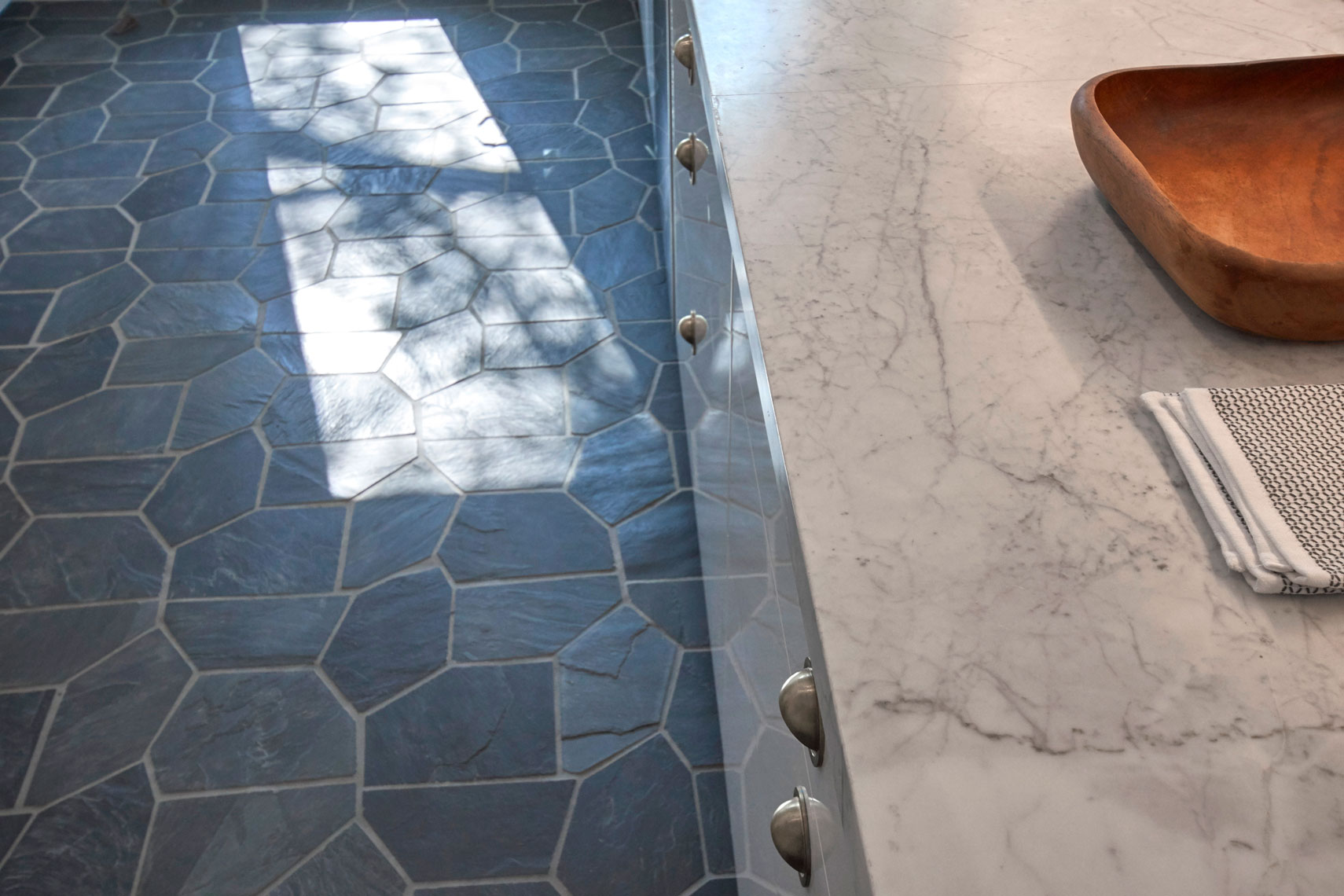 Kitchen-slate-floor-and-marble-counter-detail-by-Los-Angeles-architecture photographer.