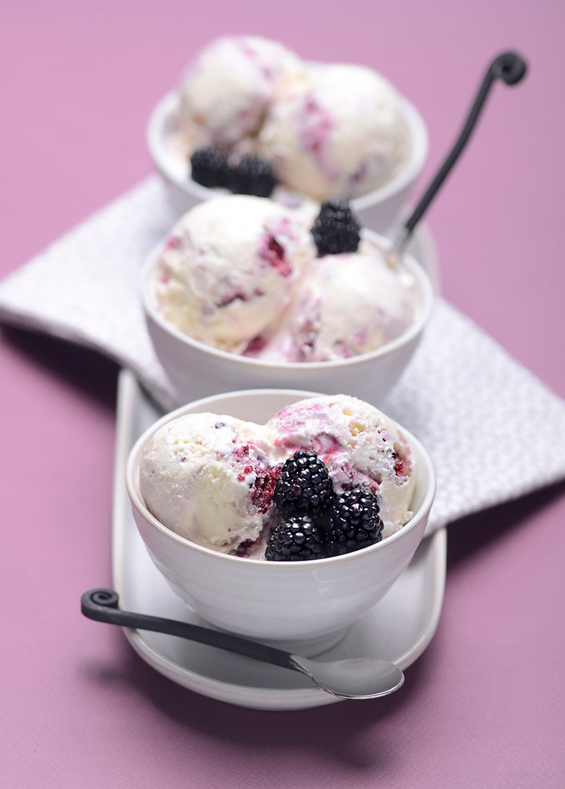 Vanilla-blackberry-icecream-by-Los-Angeles-food-photographer